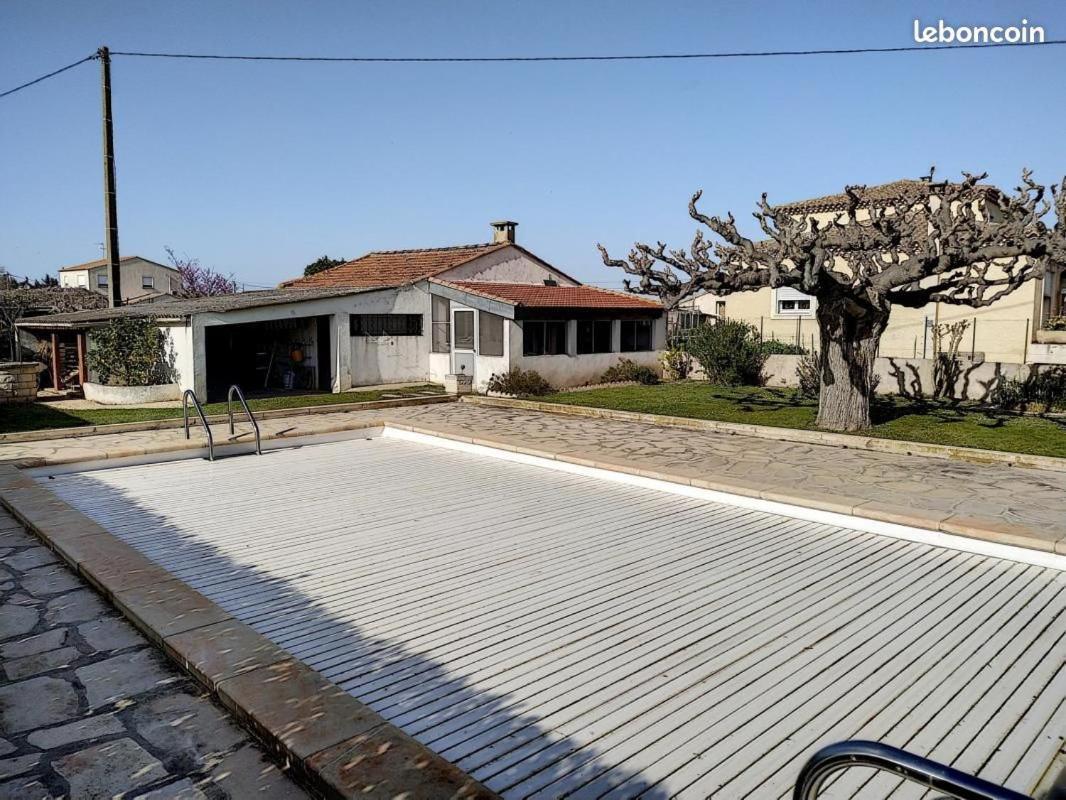Villa Chalet typique au coeur de la Petite Camargue à Vauvert Extérieur photo