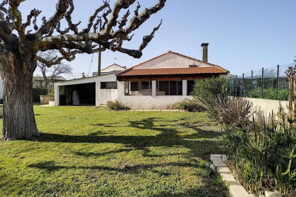 Villa Chalet typique au coeur de la Petite Camargue à Vauvert Extérieur photo